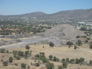 Piramide de la Luna, Teotihuacan (près de Mexico)
